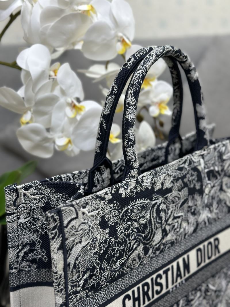 Christian Dior Shopping Bags